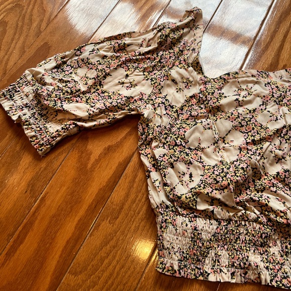 NWT Roxy Crop Top - Picture 2 of 3